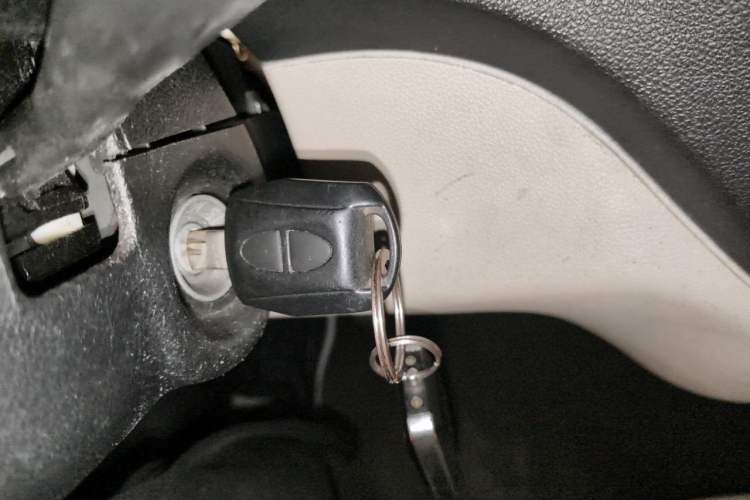 Used CHANGAN KAICHENG Ruixing M80 2014 1.5L Comfort Model 4G15S Vehicle Key