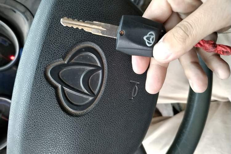 Used CHANGAN KAICHENG Ruixing M80 2014 1.5L Standard Version 4G15S Vehicle Key