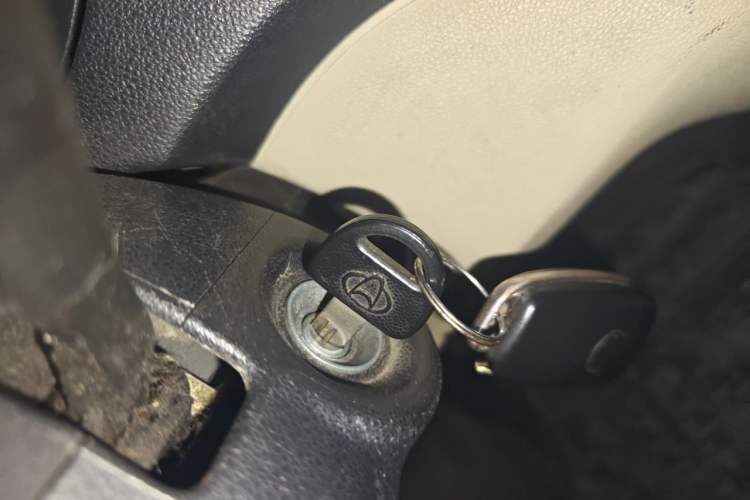 Used CHANGAN KAICHENG Ruixing M80 2014 1.5L Comfort Model 4G15S Vehicle Key