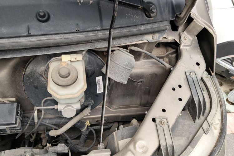 Used CHANGAN KAICHENG Ruixing M80 2014 1.5L CNG Base Version (4-Seater) 4G15S Engine Bay Left