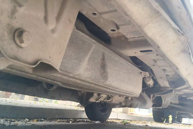 Used CHANGAN KAICHENG Ruixing M80 2014 1.5L Standard Version 4G15S Chassis Rear Right