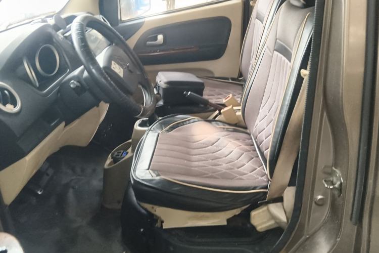 Used CHANGAN KAICHENG Ruixing M80 2014 1.5L Standard Version 4G15S Left Front Seat