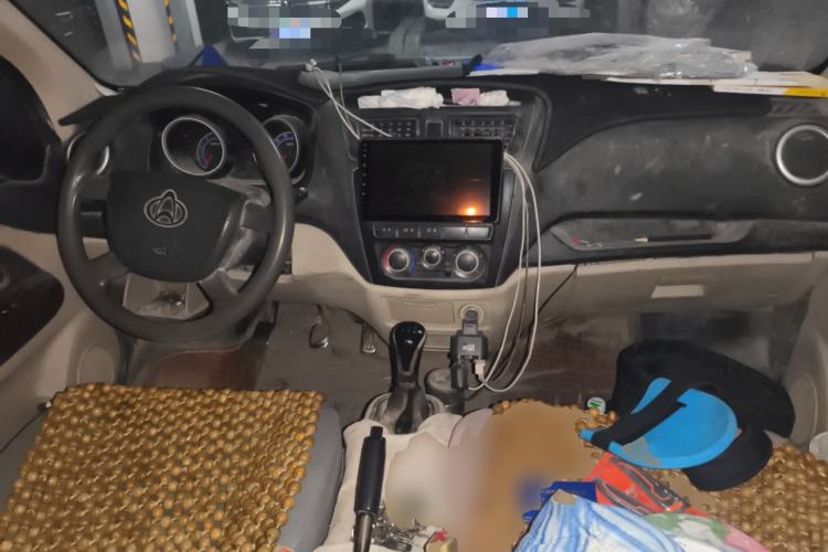 Used CHANGAN KAICHENG Ruixing M80 2014 1.5L CNG Comfort Model 4G15S Center Console