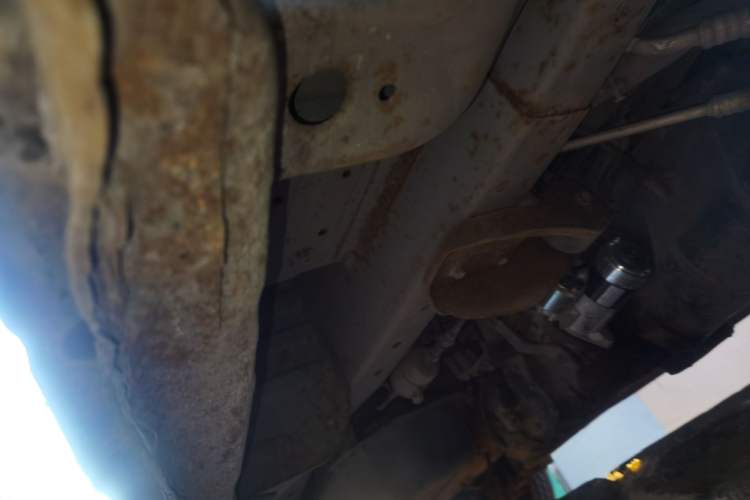 Used CHANGAN KAICHENG Ruixing M80 2014 1.5L Comfort Model 4G15S Chassis Front Right