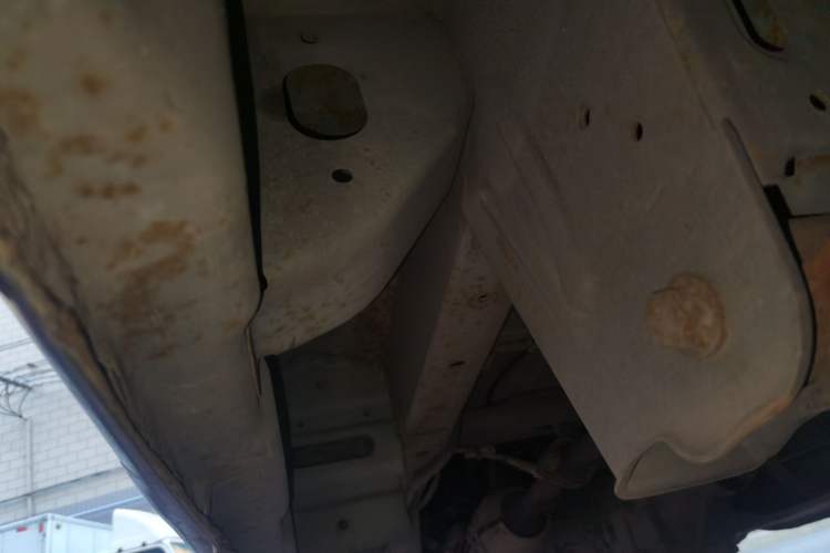 Used CHANGAN KAICHENG Ruixing M80 2014 1.5L Comfort Model 4G15S Chassis Rear Left