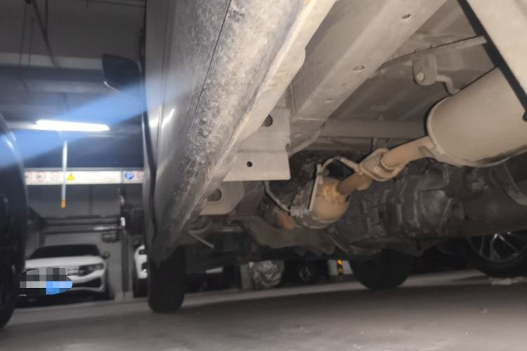 Used CHANGAN KAICHENG Ruixing M80 2014 1.5L CNG Comfort Model 4G15S Chassis Rear Right