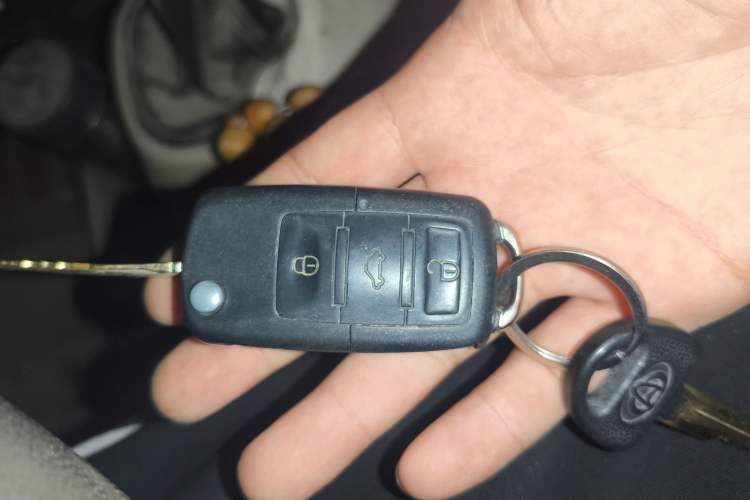 Used CHANGAN KAICHENG Ruixing M80 2014 1.5L CNG Comfort Model 4G15S Vehicle Key