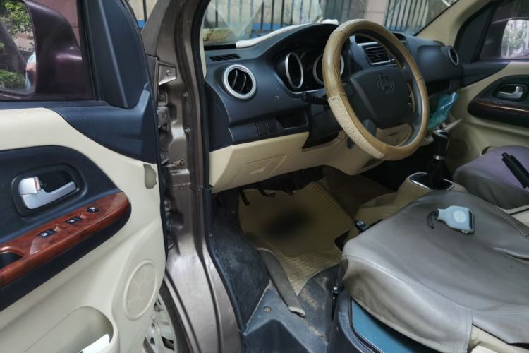 Used CHANGAN KAICHENG Ruixing M80 2014 1.5L Comfort Model 4G15S Driver Seat