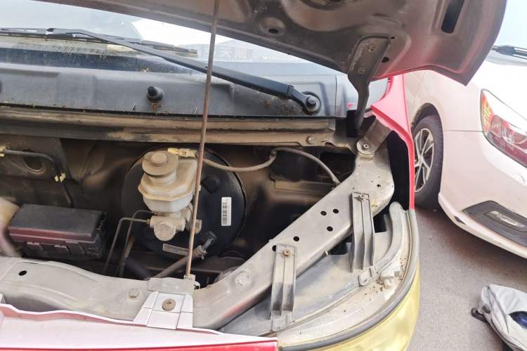 Used CHANGAN KAICHENG Ruixing M80  Engine Bay Left