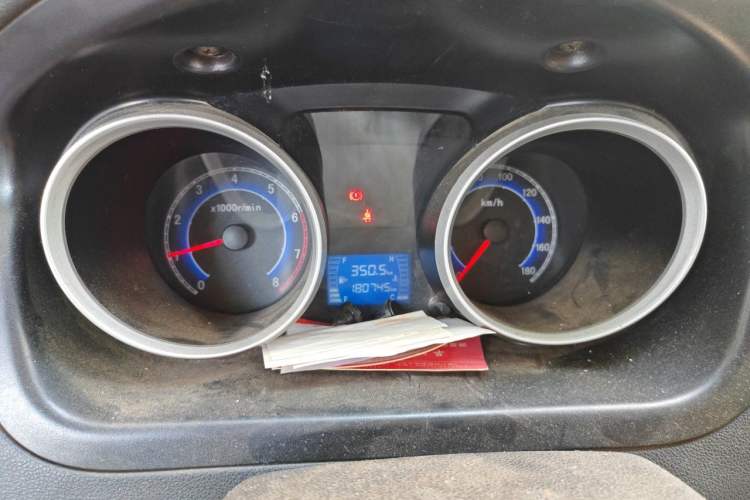 Used CHANGAN KAICHENG Ruixing M80 2014 1.5L Comfort Model 4G15S Instrument Cluster