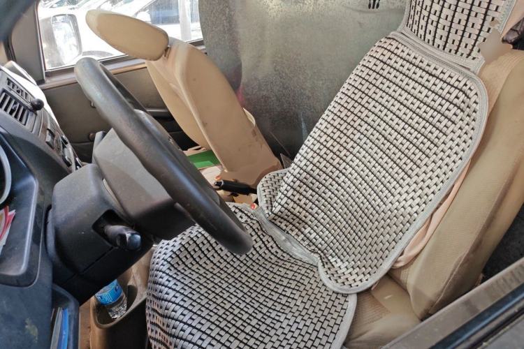 Used CHANGAN KAICHENG Ruixing M80 2014 1.5L Comfort Model 4G15S Left Front Seat
