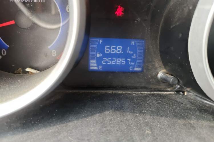 Used CHANGAN KAICHENG Ruixing M80  Odometer Close Up