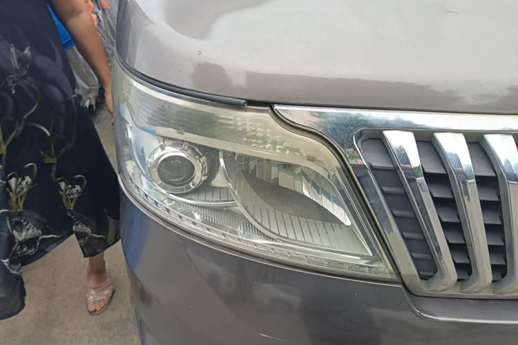 Used CHANGAN KAICHENG Ruixing M80 2014 1.5L CNG Classic Model 4G15S Right Front Headlight