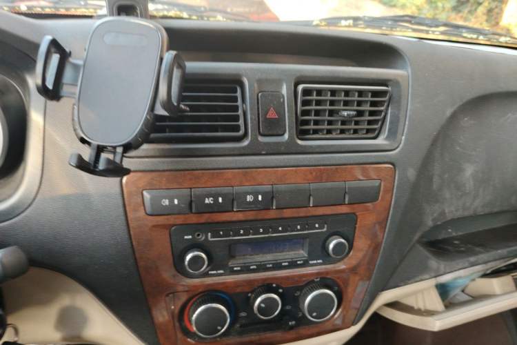 Used CHANGAN KAICHENG Ruixing M80 2014 1.5L Base Version (2 Seats) 4G15S Audio And AC Panel