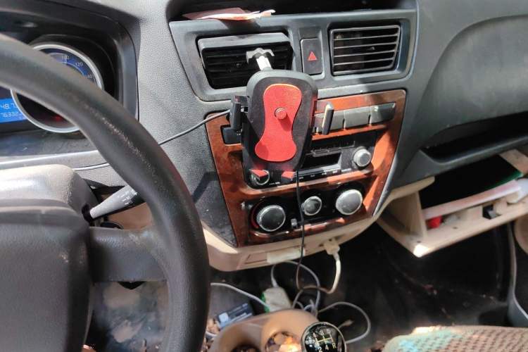 Used CHANGAN KAICHENG Ruixing M80 2014 1.5L CNG Standard Model 4G15S Audio And AC Panel