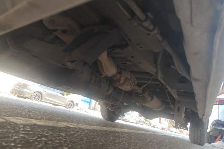 Used CHANGAN KAICHENG Ruixing M80 2014 1.5L Standard Version 4G15S Chassis Front Left