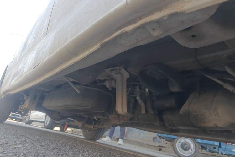 Used CHANGAN KAICHENG Ruixing M80 2014 1.5L Standard Version 4G15S Chassis Front Right