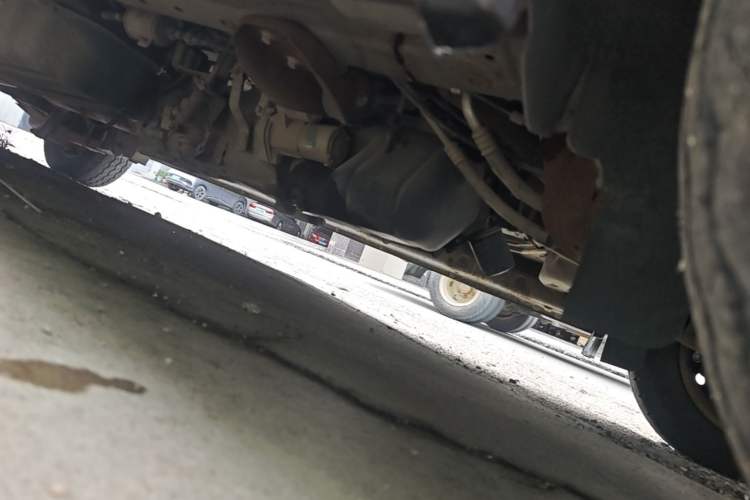 Used CHANGAN KAICHENG Ruixing M80 2014 1.5L Standard Version 4G15S Chassis Front Right