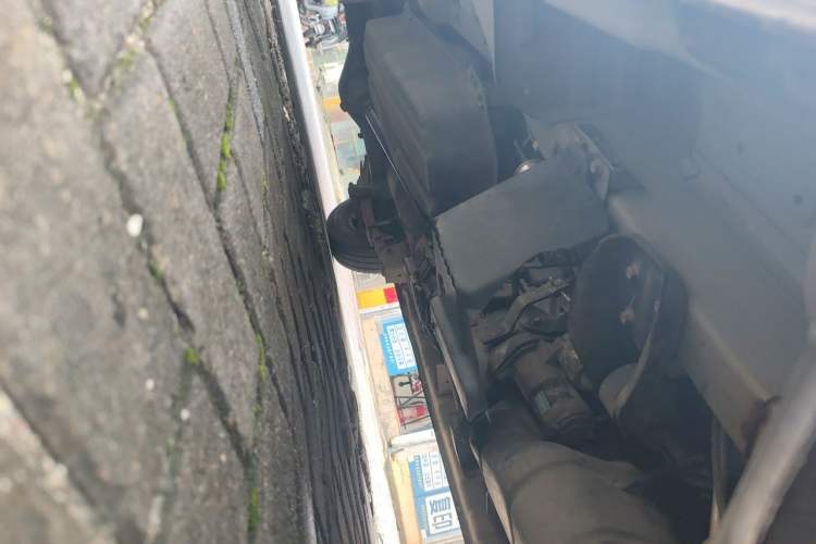 Used CHANGAN KAICHENG Ruixing M80 2014 1.5L Base Version (4-Seater) 4G15S Chassis Front Right