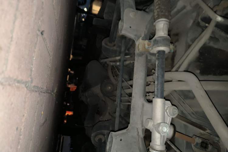 Used CHANGAN KAICHENG Ruixing M80 2014 1.5L Standard Version 4G15S Chassis Front