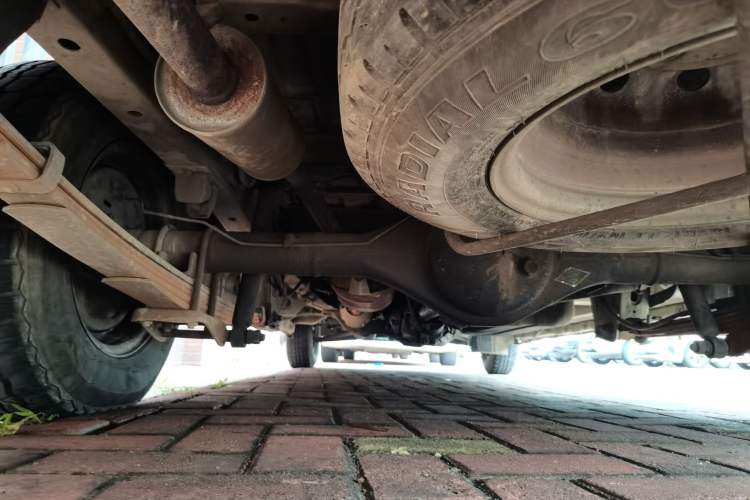 Used CHANGAN KAICHENG Ruixing M80 2014 1.5L Standard Version 4G15S Chassis Rear