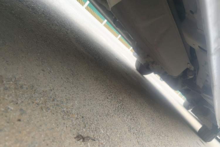 Used CHANGAN KAICHENG Ruixing M80 2014 1.5L Standard Version 4G15S Chassis Rear Right
