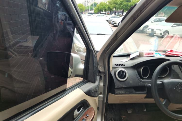 Used CHANGAN KAICHENG Ruixing M80 2014 1.5L Standard Version 4G15S Driver Seat