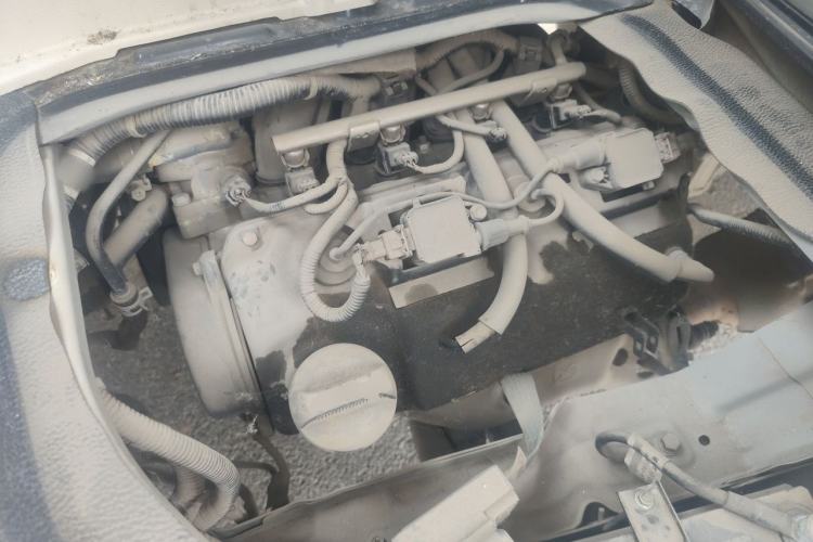 Used CHANGAN KAICHENG Ruixing M80 2014 1.5L Standard Version 4G15S Engine Bay