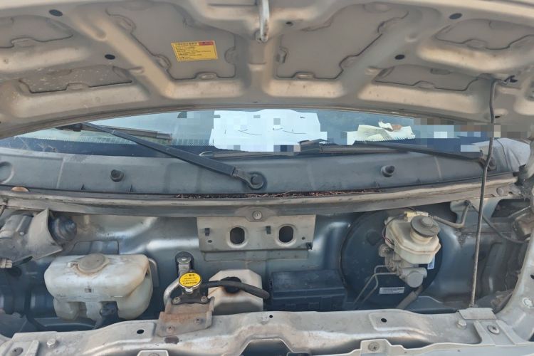 Used CHANGAN KAICHENG Ruixing M80 2014 1.5L Comfort Model 4G15S Engine Bay
