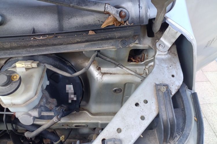 Used CHANGAN KAICHENG Ruixing M80 2014 1.5L Standard Version 4G15S Engine Bay Left