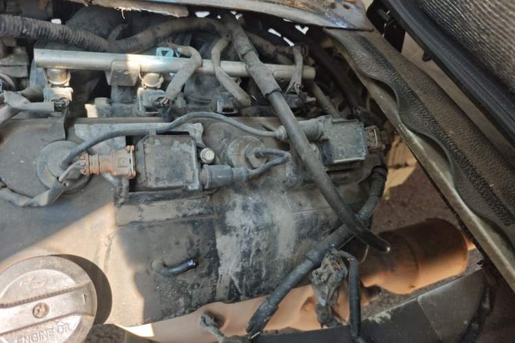 Used CHANGAN KAICHENG Ruixing M80 2014 1.5L Standard Version 4G15S Engine Bay Left