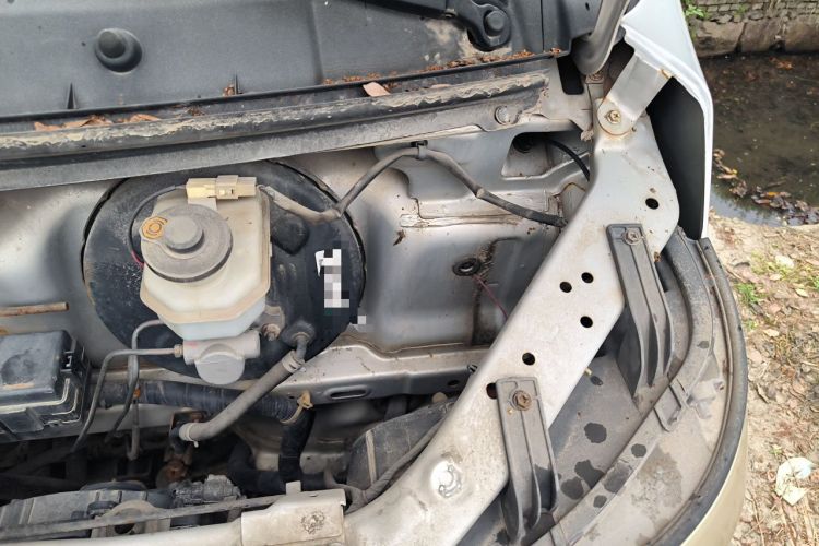 Used CHANGAN KAICHENG Ruixing M80 2014 1.5L Standard Version 4G15S Engine Bay Left