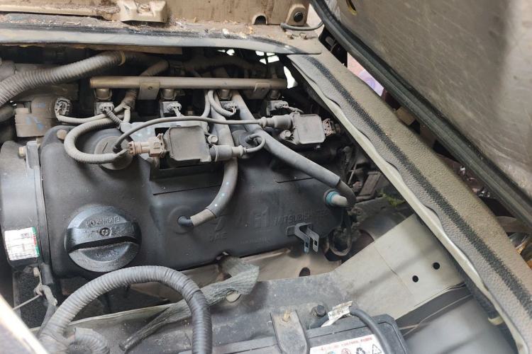 Used CHANGAN KAICHENG Ruixing M80 2014 1.5L Base Version (4-Seater) 4G15S Engine Bay Left