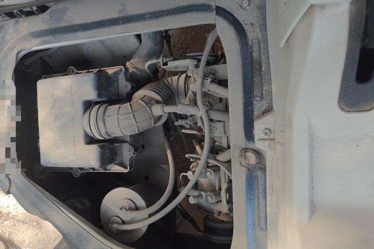 Used CHANGAN KAICHENG Ruixing M80 2014 1.5L Base Version (4-Seater) 4G15S Engine Bay Right