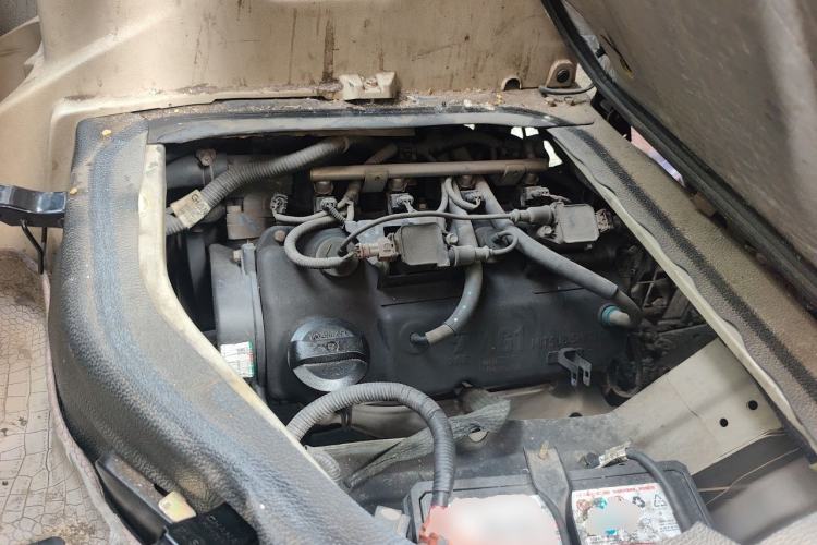 Used CHANGAN KAICHENG Ruixing M80 2014 1.5L Base Version (4-Seater) 4G15S Engine Bay