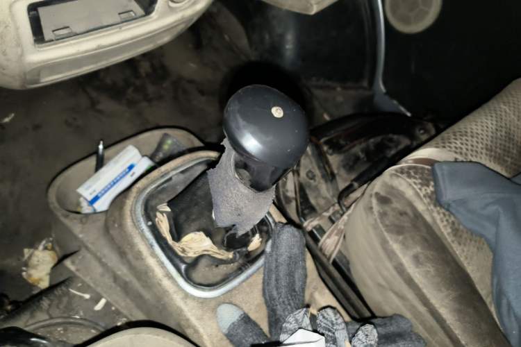 Used CHANGAN KAICHENG Ruixing M80 2014 1.5L Standard Version 4G15S Gear Lever