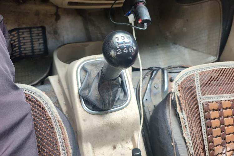 Used CHANGAN KAICHENG Ruixing M80 2014 1.5L Base Version (4-Seater) 4G15S Gear Lever