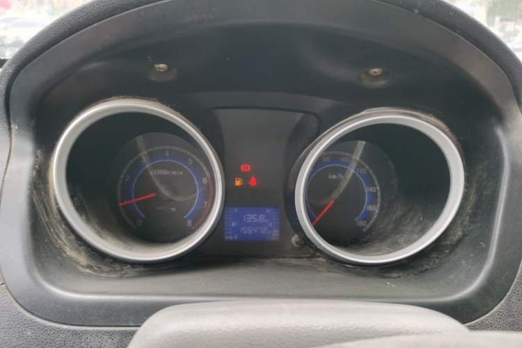 Used CHANGAN KAICHENG Ruixing M80 2014 1.5L Comfort Model 4G15S Instrument Cluster