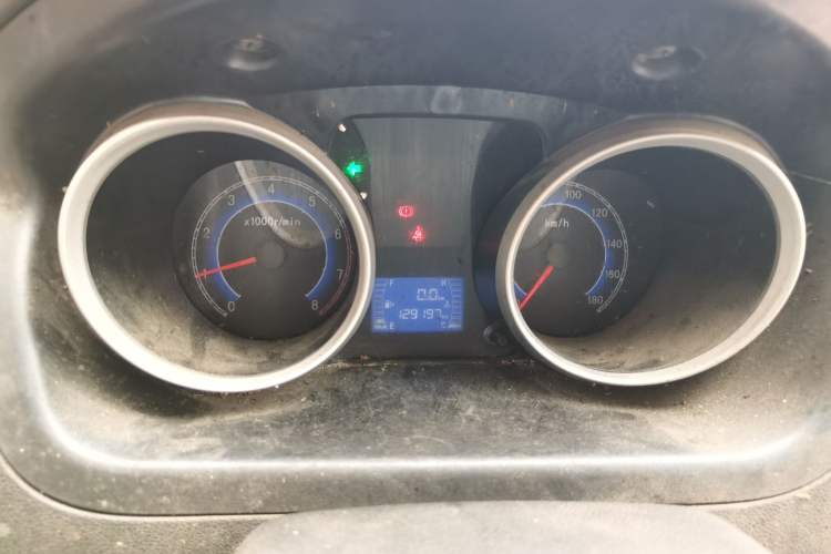 Used CHANGAN KAICHENG Ruixing M80 2014 1.5L Standard Version 4G15S Instrument Cluster