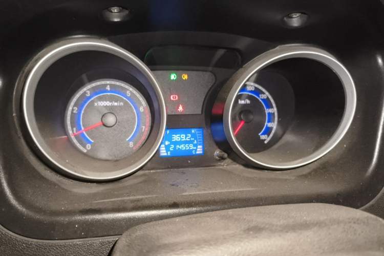 Used CHANGAN KAICHENG Ruixing M80 2014 1.5L Standard Version 4G15S Instrument Cluster