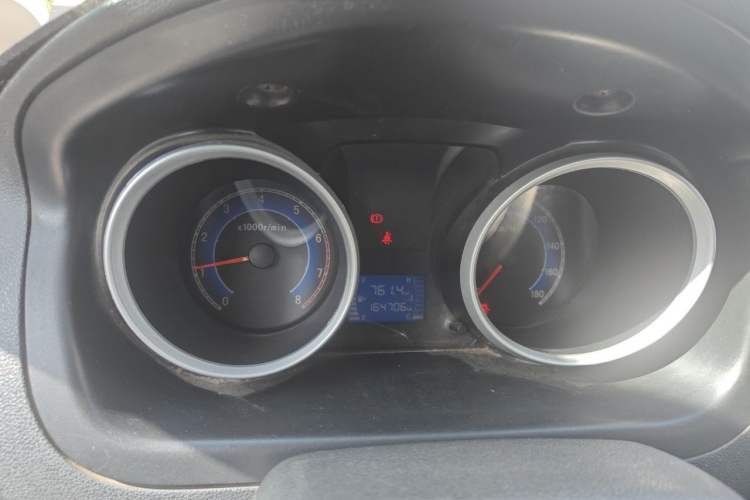 Used CHANGAN KAICHENG Ruixing M80 2014 1.5L Standard Version 4G15S Instrument Cluster