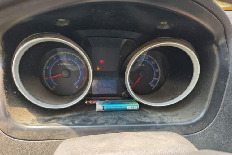 Used CHANGAN KAICHENG Ruixing M80 2014 1.5L Standard Version 4G15S Instrument Cluster