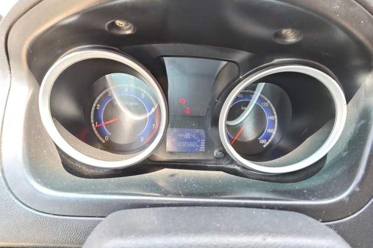 Used CHANGAN KAICHENG Ruixing M80 2014 1.5L Base Version (4-Seater) 4G15S Instrument Cluster