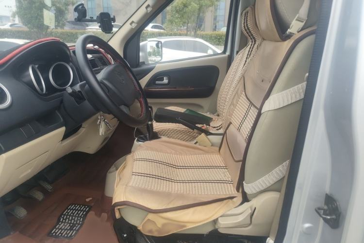 Used CHANGAN KAICHENG Ruixing M80 2014 1.5L Standard Version 4G15S Left Front Seat