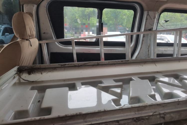 Used CHANGAN KAICHENG Ruixing M80 2014 1.5L Standard Version 4G15S Left Rear Seat