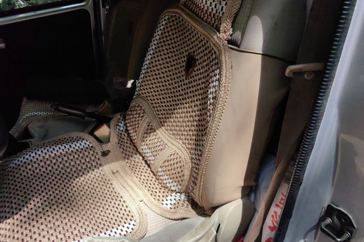 Used CHANGAN KAICHENG Ruixing M80 2014 1.5L CNG Standard Model 4G15S Left Rear Seat