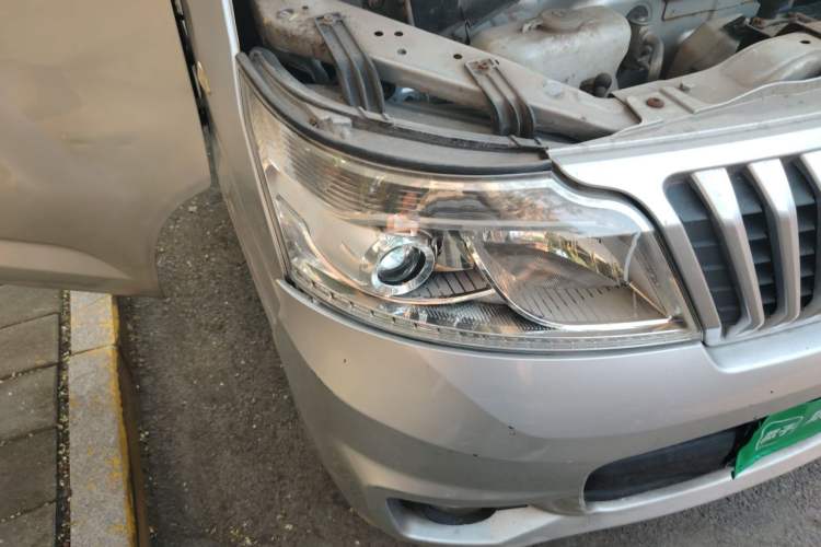 Used CHANGAN KAICHENG Ruixing M80 2014 1.5L Base Version (2 Seats) 4G15S Right Front Headlight