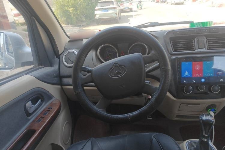 Used CHANGAN KAICHENG Ruixing M80 2014 1.5L Standard Version 4G15S Steering Wheel