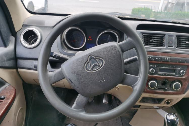 Used CHANGAN KAICHENG Ruixing M80 2014 1.5L Comfort Model 4G15S Steering Wheel