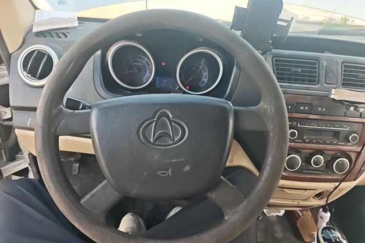 Used CHANGAN KAICHENG Ruixing M80 2014 1.5L Comfort Model 4G15S Steering Wheel